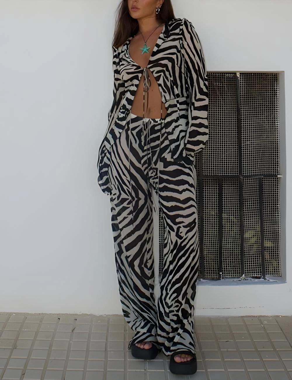 Zebra Print Tie-Up Set: Effortless Chic! Ready to Go Outfit.